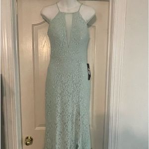 Jump Apparel Long Formal Evening Dress Prom Gown Size 5/6 color sage